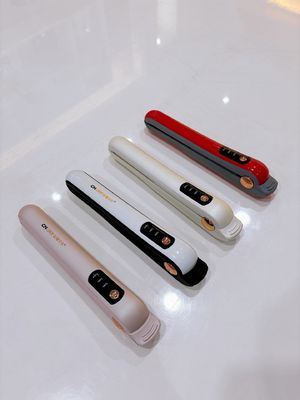 Σύνθετο ξύλο μαλλιών με εύρος θερμοκρασίας 160-200 ° C και 1 έτος εγγύηση Διπλό Χρησιμοποιούμενο Διευθέτημα Μαλλιών